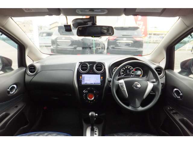 全国販売＆全国納車可能です。遠方販売多数実績有ります。お車の詳細もご説明させて頂きます。まずはフリーダイヤル　0078-6002-287741　までお電話下さい。