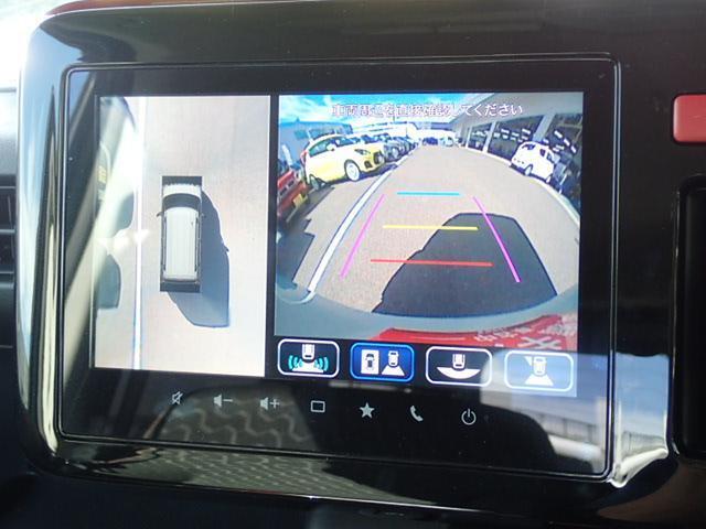 大人気！【全方位モニター付メモリーナビ】★真上から見たような全方位が見える映像が特徴です！