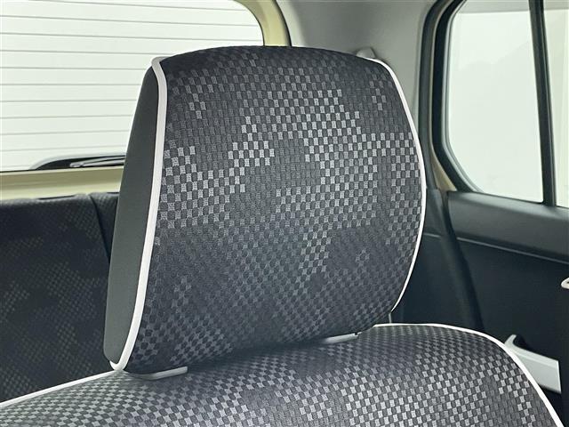 【運転席】『運転席周辺』の画像になります。写真の内容に関してご不明点、ご質問等がございましたらお気軽にガリバー店舗までお問い合わせください。