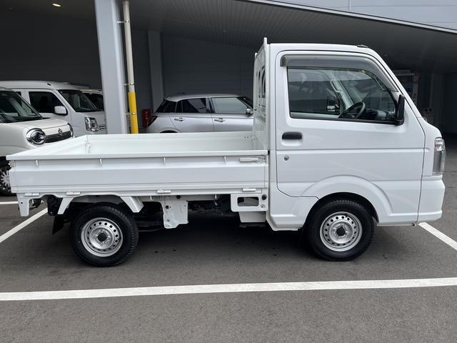 先行車発進お知らせ機能・ふらつき警報機能を搭載。