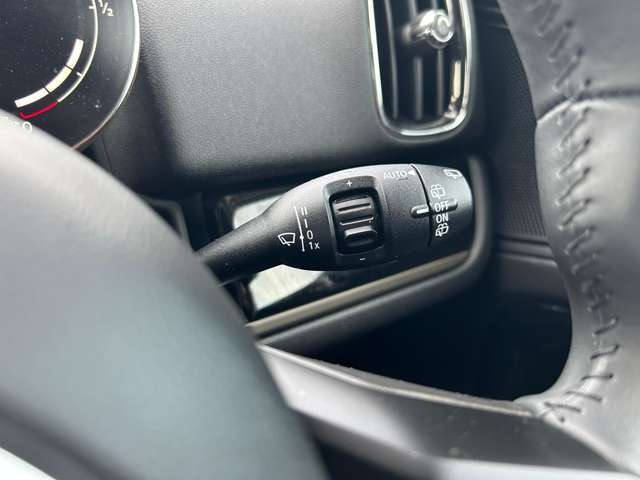 安心してカーライフを始めていただくことが出来るよう、必要な整備を実施し整備記録簿を発行いたします。