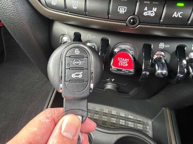 安心の性能保証！最長10年間（有償）※走行距離無制限※長期保証を付帯できる車両には条件があります。保証の付帯、期間、範囲、内容、適用には一定の条件がございます。