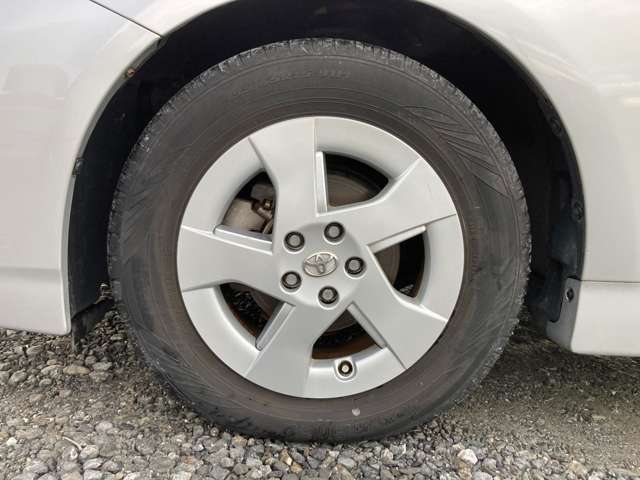 車検板金修理もおこなっています。軽自動車の場合修理個所がない車検は法定費用込の￥52000-にてやらせて頂いてます。修理板金などもお気軽にご相談下さい。お安く出せるように頑張らせて頂きます！