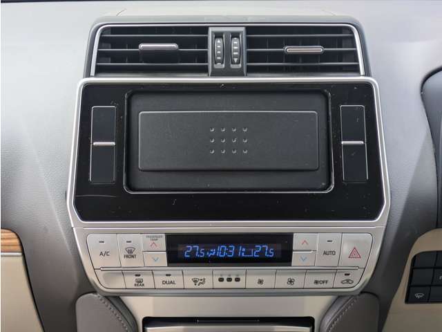 ☆ナビ　バックカメラ　オーダー中です！