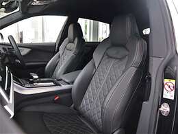 クオリティの高いシートを採用するのは、Audiのクルマづくりの哲学のひとつです。特に座り心地が重要です。体の大きなドイツ人が座っても頑丈な耐久性があります。。しかも肌触りも良く高級家具のようです。