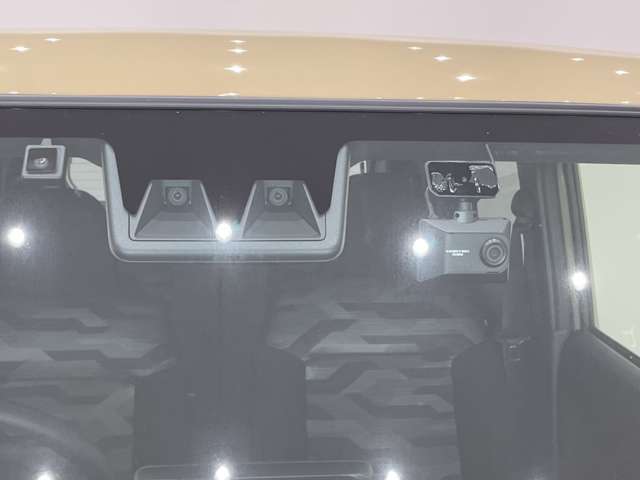 ■多彩な車展示中■☆サコダ車輌はオールメーカー販売可能です☆軽自動車のみならず、普通車、中古車も展示中☆乗用タイプ、軽トラック、軽バン、SUV、ミニバン、コンパクトカー、ハイブリッド多種多様☆