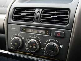 オートエアコン完備