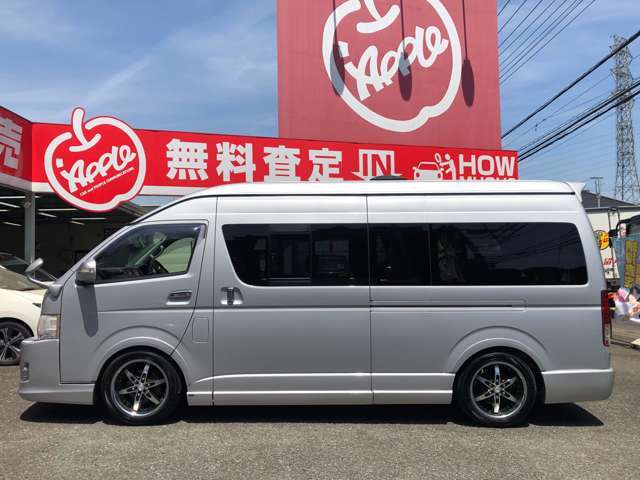 車両総重量2,635KG