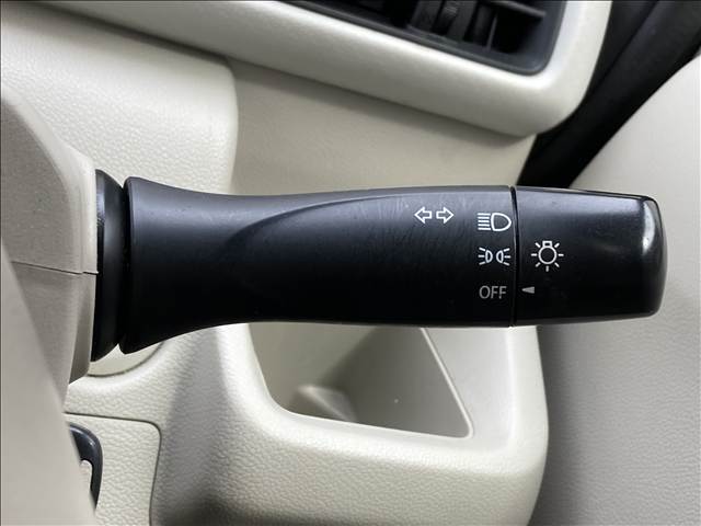 ご納車後も安心、安全なお車にお乗りいただく為にお得な保証パックもご用意しております。軽スマイルは、ご成約から納車後までお客様の大切なお車のサポートをさせていただきます！