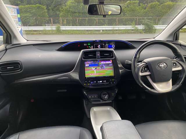自社工場完備でアフターサービスも安心です。DAS（ベンツ専用のテスター）及びVedis（輸入車20メーカー以上に対応するテスター）を完備し対応しています。故障等でお悩みの方（業者様もOK）一度ご相談ください。