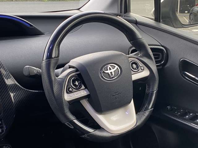 自社工場完備でアフターサービスも安心です。DAS（ベンツ専用のテスター）及びVedis（輸入車20メーカー以上に対応するテスター）を完備し対応しています。故障等でお悩みの方（業者様もOK）一度ご相談ください。