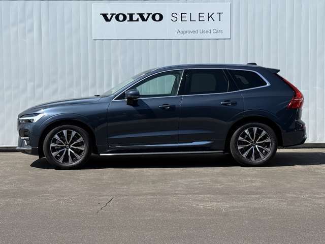◆サイド/流麗なプロポーションはVOLVO車の真骨頂。「美しいものと共にありたい」というオーナーの願いを満たします