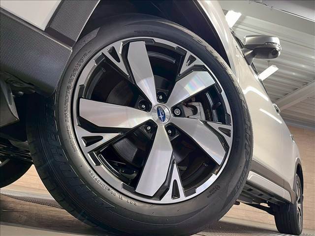 カスタムも承ります！ローダウン・リフトアップ・LED化・アルミホイール等、各ブランドのパーツの取り扱いございます。