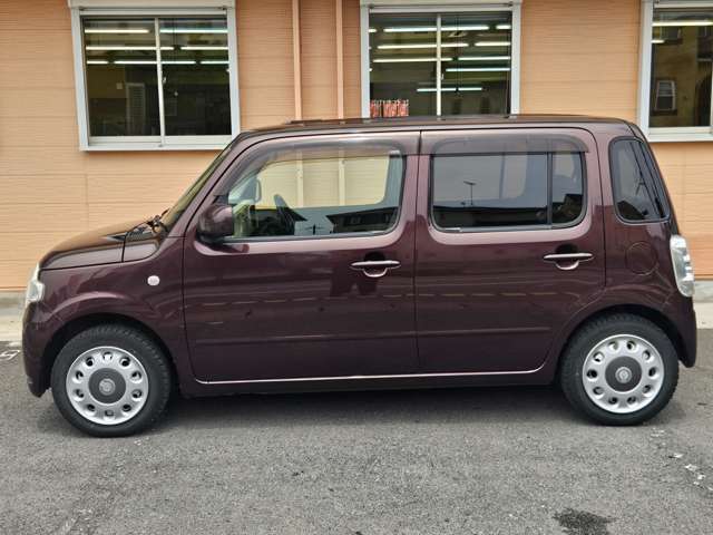 ボディーは洗車しただけでもツヤツヤです♪当店ではご納車前にポリッシャー仕上げ致しますので更にピカピカでご納車致します♪