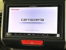 【ナビゲーション】使いやすいナビで目的地までしっかり案内してくれます。各種オーディオ再生機能も充実しており、お車の運転がさらに楽しくなります！！