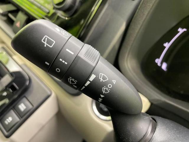 国産車から輸入車まで多様なお客様のニーズのお応えできるように、全国規模で豊富な在庫展開！車のことならWECARSへ！