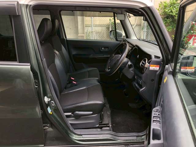 現在お乗りのお車の査定・買取もおこなっております！ご来店時、その場で即査定、即お買い上げ！