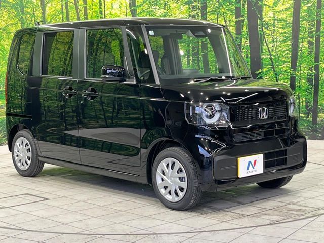 大好評のボディコーティング「弾スプラッシュコート」もご納車までに施工可能。通常のガラスコートと異なる、耐久年数6年の無機質ガラスコーティングが、ボディをキレイな状態に保ってくれます。