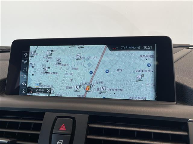 ご遠方の場合でも、下取り車両の金額を概算でお出しすることは可能でございます。車検証をお手元に、走行距離をご確認の上お問い合わせくださいませ。