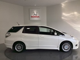 購入後も自社指定整備工場完備でお客様の愛車をしっかりサポート致します！御納車時には安全かつ安心してお乗り頂けるようホンダ専門知識を持つ整備スタッフが点検・整備・装備も説明をしてお渡ししております。