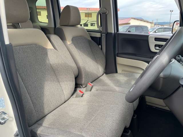 オプションパーツは多数取り揃えておりますので、気軽にお問合せください。ETC車載器やドライブレコーダーの取り付けなどご対応させていただきます。