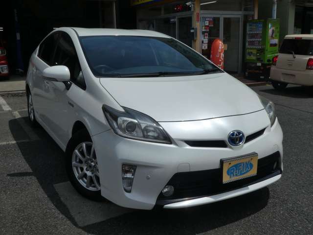 当店の強みは、【中古車相場に長けた仕入れスタッフによる厳選仕入れ】と【地元販売にも遠方販売にも対応可能】な事です。お買い得な在庫が多数ございます。
