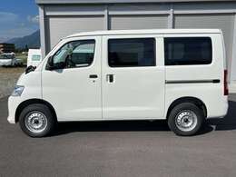 ご遠方のお客様でもお気軽にお申し付けください、全国配送可、詳しくはスタッフまでお申し付けください。