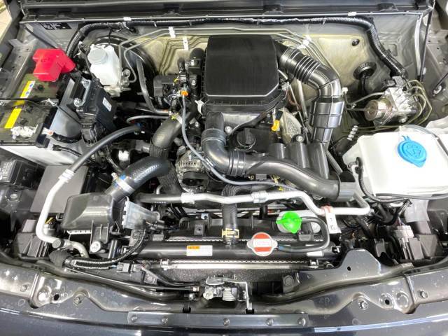親切・丁寧な専門メカニックスタッフが応対！・車検・点検整備・事故等の修理などアフターサービスも安心。お車のカスタマイズもネクステージのサービススタッフまでご相談ください！