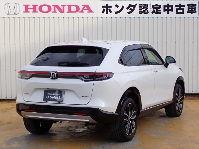 ◆リアは【プライバシーガラス】となっております。プライバシーの確保と見た目の良さはもちろんの事、太陽光を防ぐのでエアコンの効きも良くなります。エアコンの効きが良くなるので、燃費の向上にもつながります。