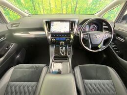 グループ総在庫数約30，000台！！全国の系列店からメーカー・車種問わずご紹介出来るので、あなたにピッタリのお車が見つかるはずです♪まずはお問い合わせ下さい☆