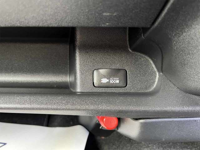 当社は全国のお客様に多数販売させていただいております。写真では伝わらない車両の状態などご希望が御座いましたら現車を確認しながら詳細にお伝えします。ローン申込みも電話・メールにて簡単です。048-261-3711