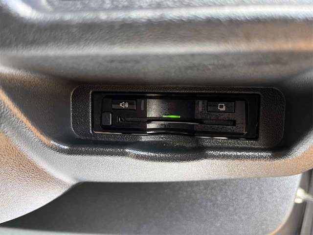 ご注意ください！一部の業者にて支払い総額以上に法外な諸費用を請求しているケースを耳にすることがございますが、購入に必要な諸費用は広告掲載ルールで明確に定められております。整備・保証・法定費用全て込み！