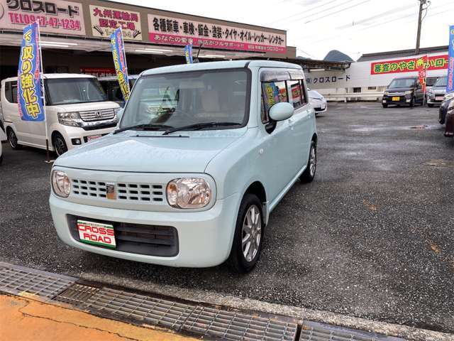 右斜め前からの画像です。