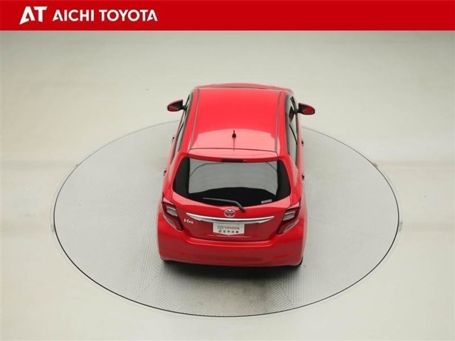 この車には、バックカメラが付いていません。ごめんなさい。