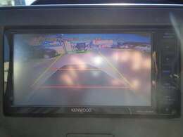 Rレンジに入れるとバック画面が表示される「バックカメラ」♪