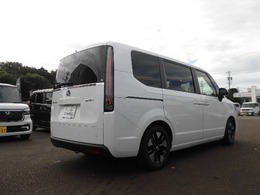 ご納車前には納車点検整備を実施いたします。指定交換部品（エンジンオイル、オイルエレメント、ワイパーゴム等）新品交換致します。その他必要交換部品は点検時交換致します。