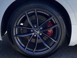 ご来店前にお問合せフォームから「来店予約」をお願い致します。予約ナシの当日のご来店については恐れ入りますがお電話で在庫確認をお願い致します。展示場とは別のバックヤードに保管している場合がある為です。