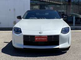 ご来店前にお問合せフォームから「来店予約」をお願い致します。予約ナシの当日のご来店については恐れ入りますがお電話で在庫確認をお願い致します。展示場とは別のバックヤードに保管している場合がある為です。