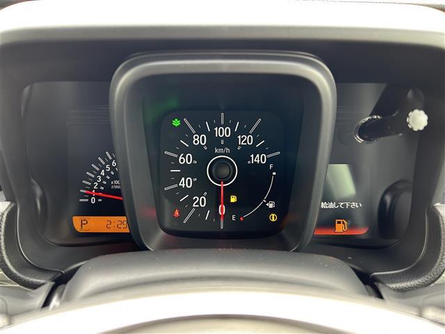 【スピードメーター】メーターがシンプルで見やすく運転しやすいですね！