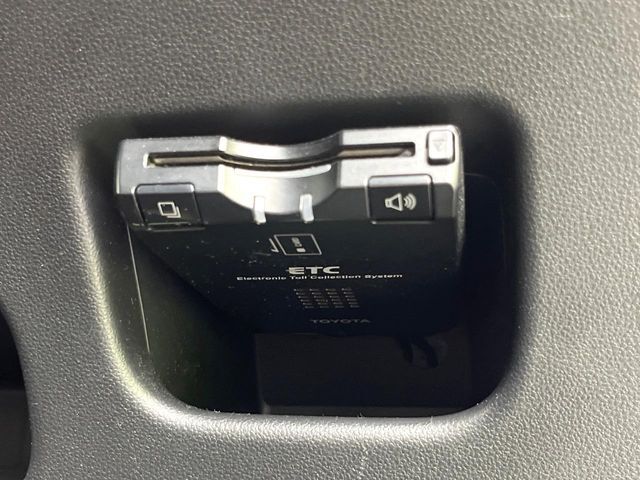 【ETC】高速道路の料金所をストレスなく通過！話題のスポットやサービスエリアに多い「スマートIC」利用時は必須のアイテムです。当店でセットアップを実施、ご納車当日からすぐにご利用いただけます！