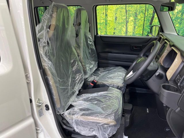 もちろん車内はキレイです♪よりクリーンな状態をキープしたいお客様には『ナノゾーンコート』がおすすめ！新型コロナウイルス対策や、除菌・消臭に効果を発揮し多くの方にご好評いただいております。