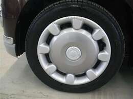 安心2.☆車両検査証明書付き☆　トヨタ認定車両検査員による厳正な検査！修復歴はもちろん、わずかなキズも正しくお伝えします！　クルマの状態がひとめでわかります。