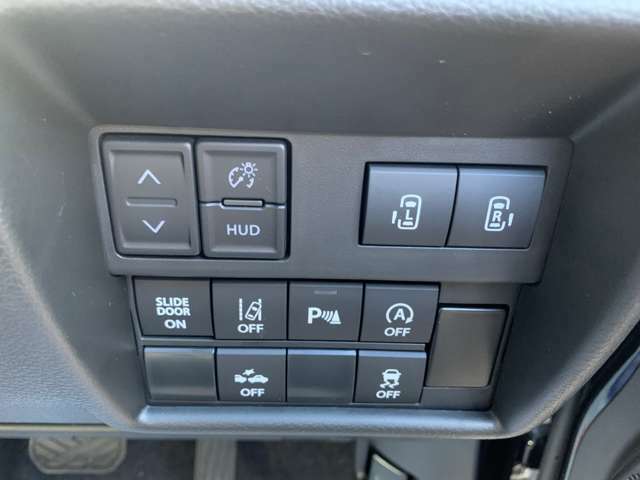 スズキセーフティサポートのスイッチ類は運転席右側の足元にあります♪