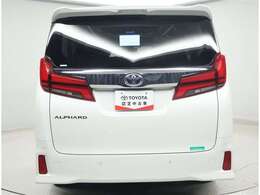 選ぶなら、トヨタの安心U-Car！！[安心1]「まるごとクリーニング」でキレイで気持ちいい！[安心2]「車両検査証明証」でクルマの状態がひと目でわかる！[安心3]「ロングラン保証」で買ってからも安心！