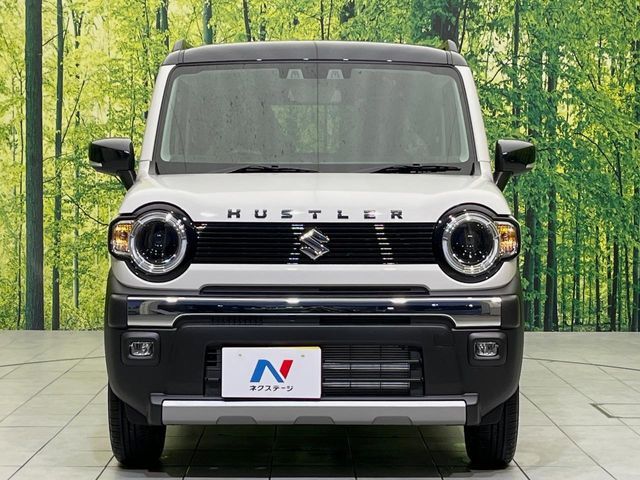 弊社では、全車『修復歴なし』のお車のみ取り扱っております。専任バイヤーによる厳選した仕入れの後、入庫後の車両チェックを行い、ネクステージが認定した高品質な中古車をご提供しております。