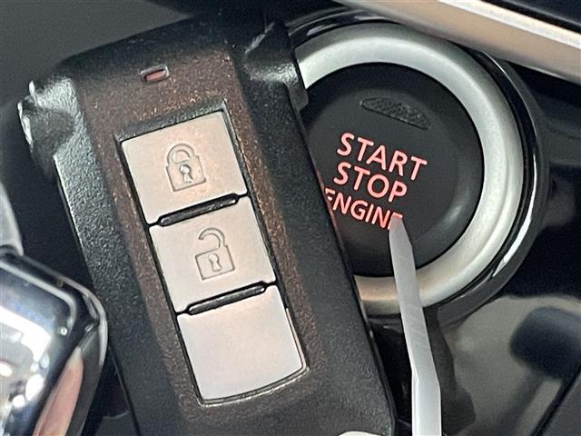 【付属品】このクルマ限定で使える装備品が付いています！使い方などはぜひ実際に店舗にお越しいただき、専門スタッフにお尋ねください！◆ご来店予約受付中！無料の来店予約は【来店予約をする】ボタンから！◆