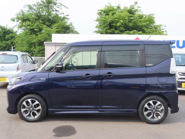 両側スライドドアで荷物の積み下ろしもラクです！