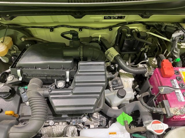 親切・丁寧な専門メカニックスタッフが応対！・車検・点検整備・事故等の修理などアフターサービスも安心。お車のカスタマイズもネクステージのサービススタッフまでご相談ください！