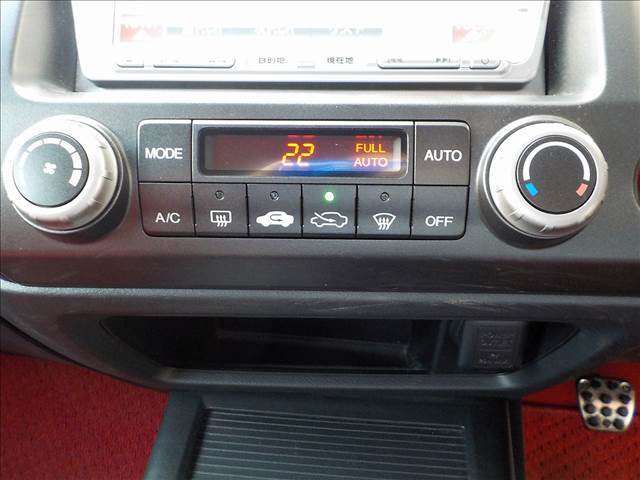 ワンオーナー☆禁煙車☆フルノーマル車☆純正ナビ地デジTV☆Bluetooth☆ETC☆無限フロントアンダースポイラー☆ブレンボキャリパー☆純正18AW☆HID☆プッシュスタート☆保証書☆取説☆