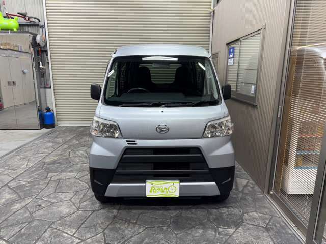 ご制約いただいたお客様にボディーコーティング・フロントガラスコーティング！サービスさせて頂いております。洗車後コーティング6ヵ月WAX不要！！